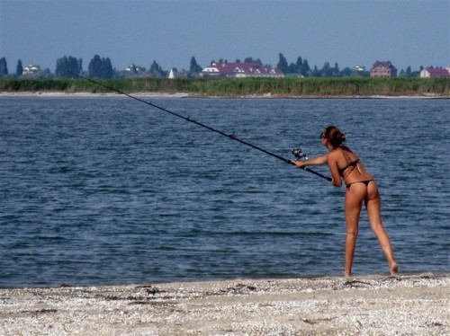 fishinggirl.jpg